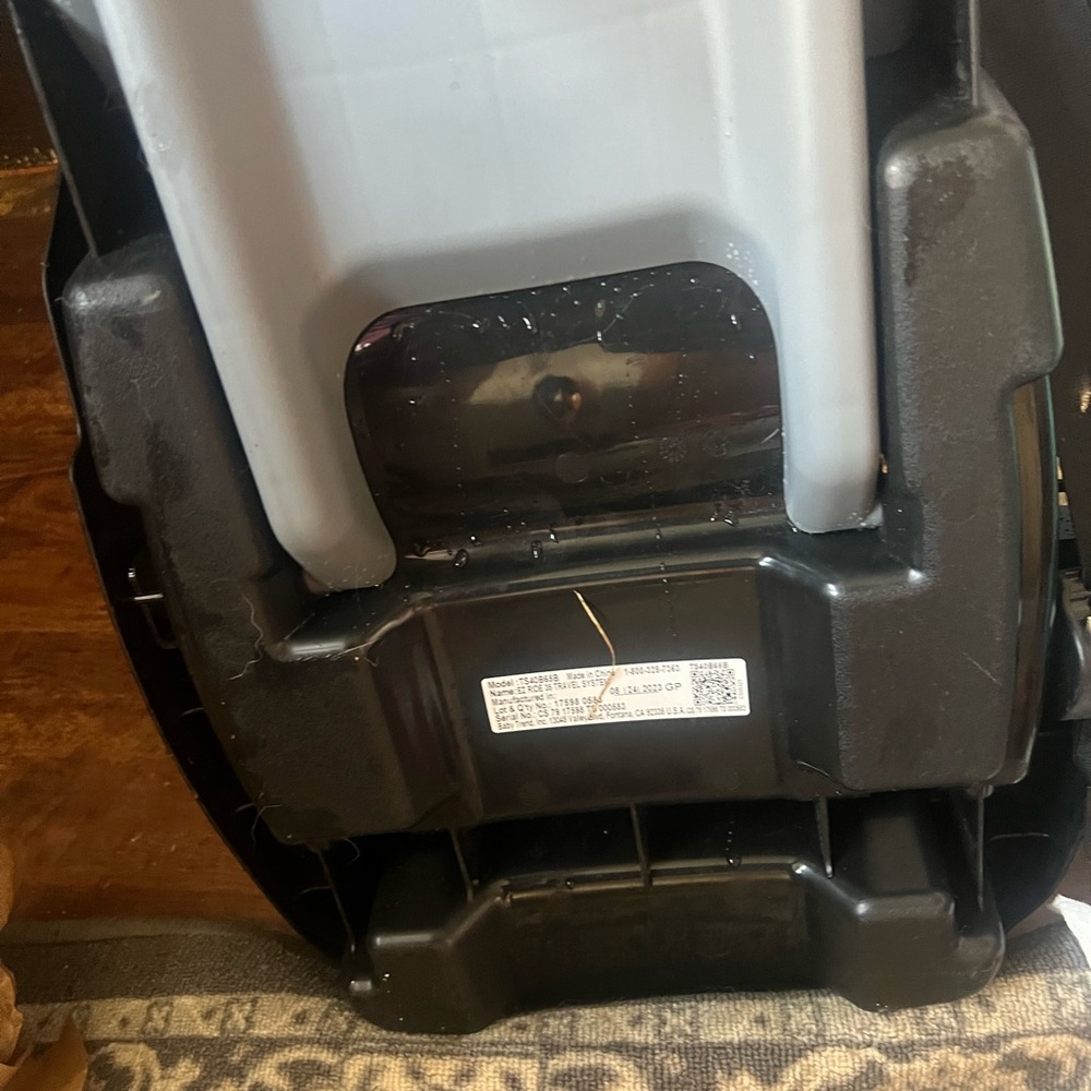 Kids Black and Gray Car Seat